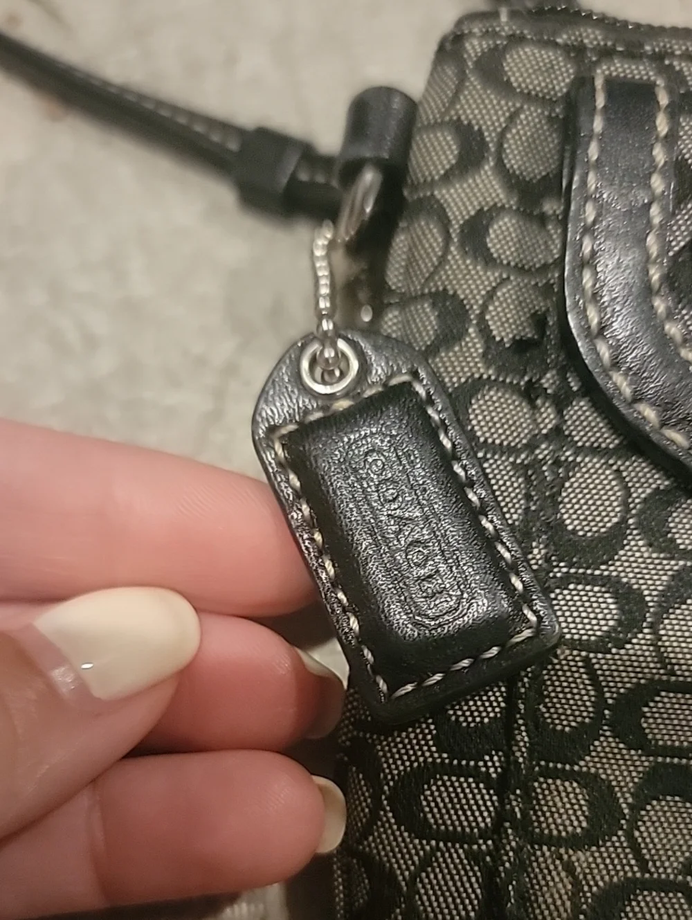 Coach Vintage Soho Signature Black And Gray Wristlet